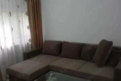 Apartament 1 camera Dambovita decomandat amenajat centrala proprie parter cu balcon