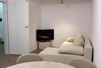 Apartament cu 3 camere decomandat, mobilat în Tractorul - 2