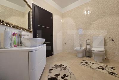 Vile  cu piscina exclusivista de vanzare in zona  Grand Hotel Italia - 17