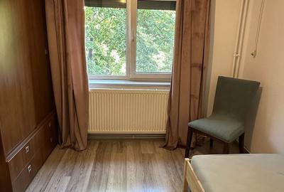 Apartament cu 3 camere decomandat în Central - 1