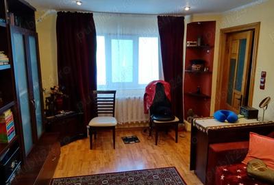 Apartament cu 2 camere decomandat în Central - 4