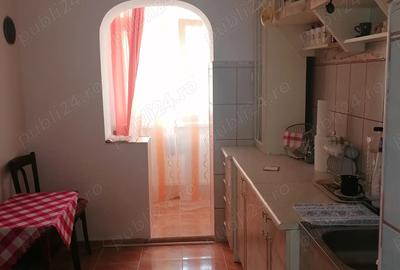 Apartament cu 2 camere decomandat în Pașcani - 4