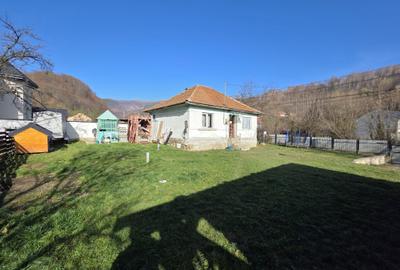 Casă cu 2 camere în Central - 2