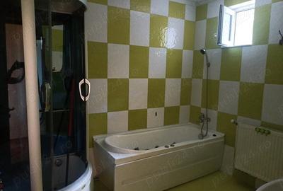Apartament cu 2 camere decomandat în Central - 3
