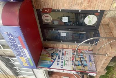 Inchiriez spa?iu comercial Petru Rare? - 1