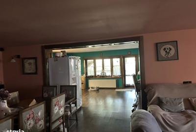 Casă cu 5 camere cu Teren 823 Mp în Central - 8