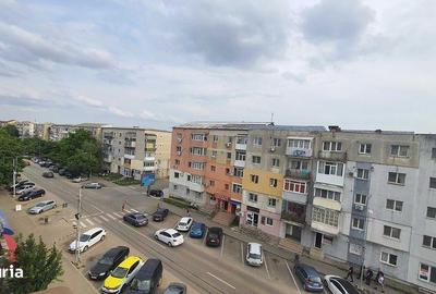 Apartament cu 2 camere decomandat în Central - 6