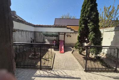 Vila P+1,absolut deosebita, 210mp construiti(p+e),2008 anul construcitiei,caramida Porotherm. Vila P+1,absolut deosebita, 210mp construiti(p+e),2008 anul construcitiei,caramida Porotherm. - 16