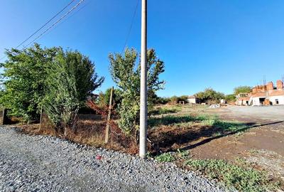 Teren Construcții intravilan de 1480 mp, în 23 August - 6