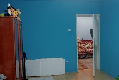 Apartament 2 camere decomandat, etaj 1, zona Big Center - 4