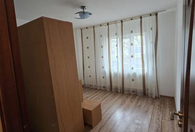 Apartament cu 2 camere semidecomandat în Cățelu - 3
