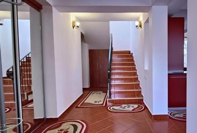 Vand casa cu teren de 900 mp in Harman - 9