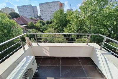 Garsonieră decomandată, mobilată în Central - 4