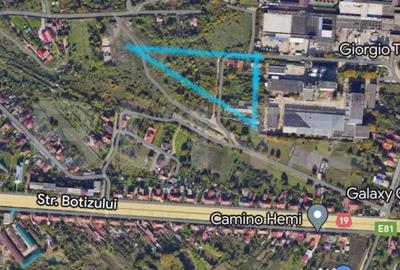 Teren de 10126 mp, în Botizului