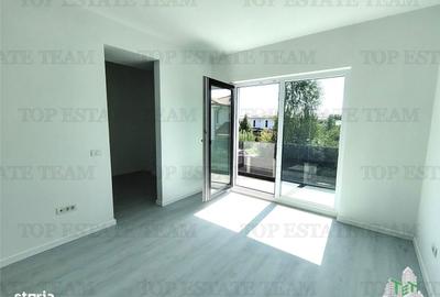 Casă cu 4 camere în Ostratu