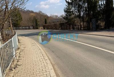 Teren de 1328 mp, în Central