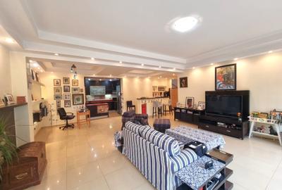 Casă cu 8 camere cu Canalizare în Iancu Nicolae - 3