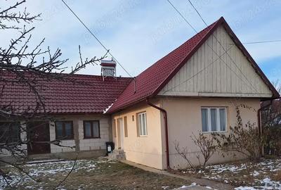 Casă cu 3 camere cu Teren 644 Mp în Bucșești - 1