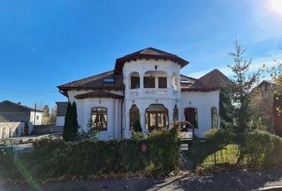 Casă individuală cu 21 camere cu Canalizare în Central - 4