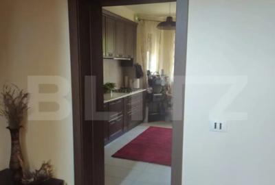 Casă cu 7 camere cu Teren 1170 Mp în Central - 3