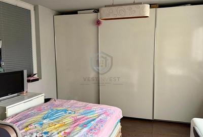 Apartament cu 4 camere, cu vedere spre cris - 10