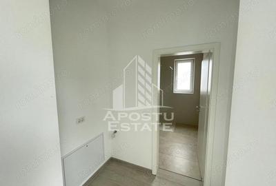 Spatiu comercial, 51 mp, Zona Planetelor - 2