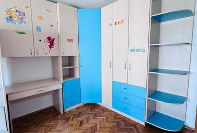 Apartament cu 3 camere semidecomandat, mobilat în Girocului - 12