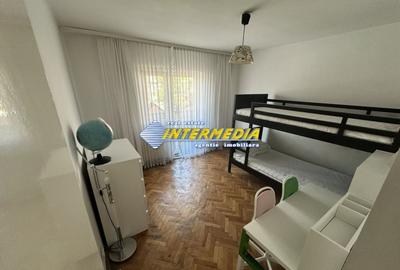 Apartament cu 4 camere decomandat în Est - 13