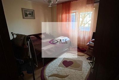 Apartament cu 4 camere decomandat în 13 Septembrie - 1