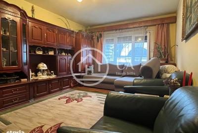 Apartament cu 3 camere decomandat în Calea Aradului