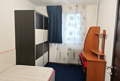 Apartament cu 4 camere decomandat în Titan - 12