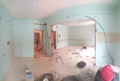 Vand aparrament 3 camere in casa cu 4 apartamente - 5