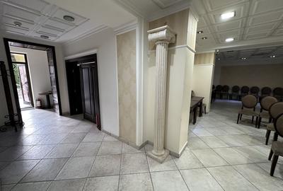 Spațiu comercial, de 150 mp, în P-ța Maria - 12