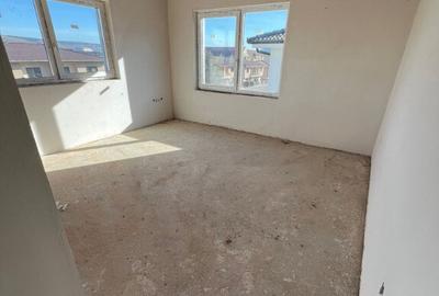 DUPLEX cu 4 camere de vanzare Floresti zona Catanelor - 10