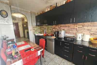 Apartament cu 3 camere de - 13