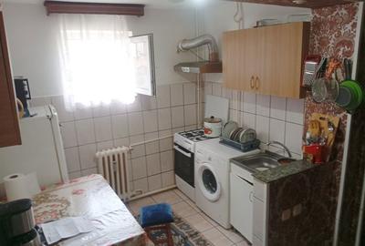 Apartament cu 2 camere decomandat în Central - 1