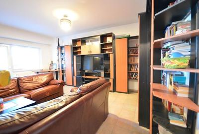 Apartament cu 2 camere semidecomandat, mobilat în Tineretului