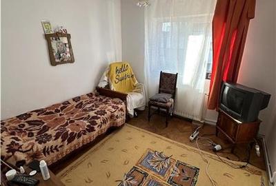 Apartament cu 3 camere decomandat în Aradului - 3