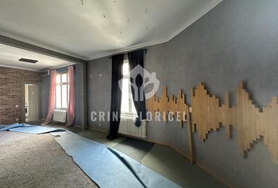 Casă individuală cu 10 camere cu Canalizare în P-ța Dorobanți - 11