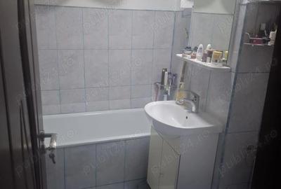 Apartament cu 3 camere decomandat în Centrul Civic - 3