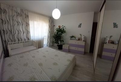 OFERTA > 2 Camere Decomandat > Metrou Berceni > Mobilat si Utilat - 1