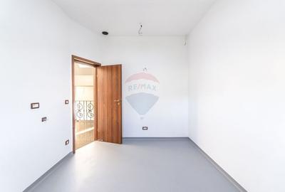 Spatiu de inchiriat in Tractorul - 125 mp, renovat - 29