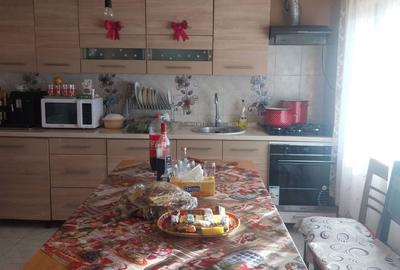 Casă cu 3 camere în Țohești - 2