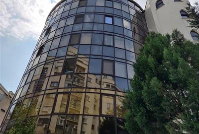 Garsonieră decomandată în P-ța Unirii - 14