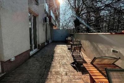 Apartament cu 4 camere decomandat în Victoriei - 5