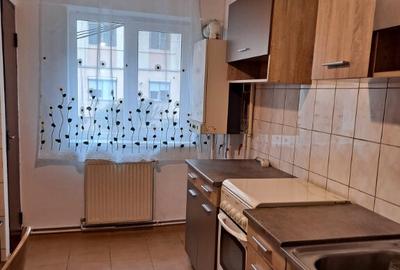 Inchiriez apartament 3 camere, zona Siretului Inchiriez apartament 3 camere, zona Siretului - 5