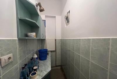 Spațiu comercial, de 50 mp, în Central - 1
