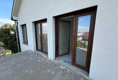 Casă cu 4 camere în Oncea - 2