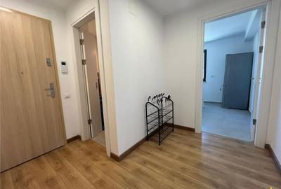 Apartament cu 2 camere decomandat, mobilat în Tractorul - 1