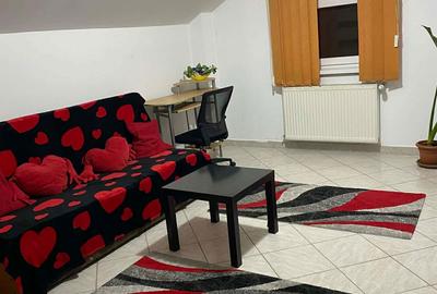 Apartament cu 2 camere decomandat în Păcii - 1
